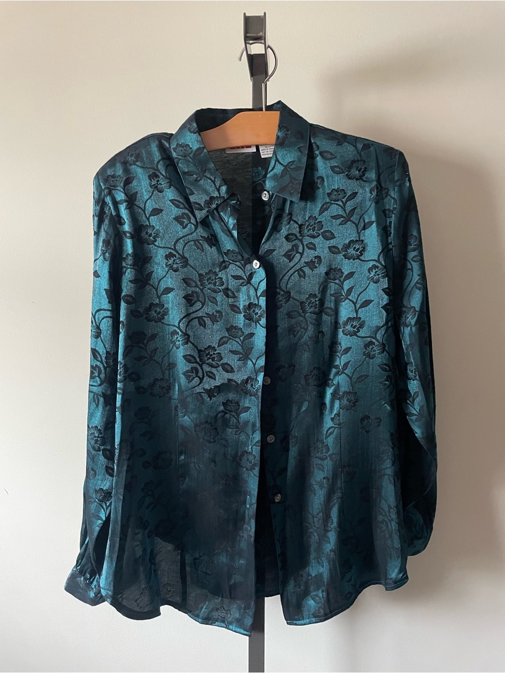 90s Vintage Alia Teal Blue Floral Burnout Jacquard Button Down Blouse Vampy